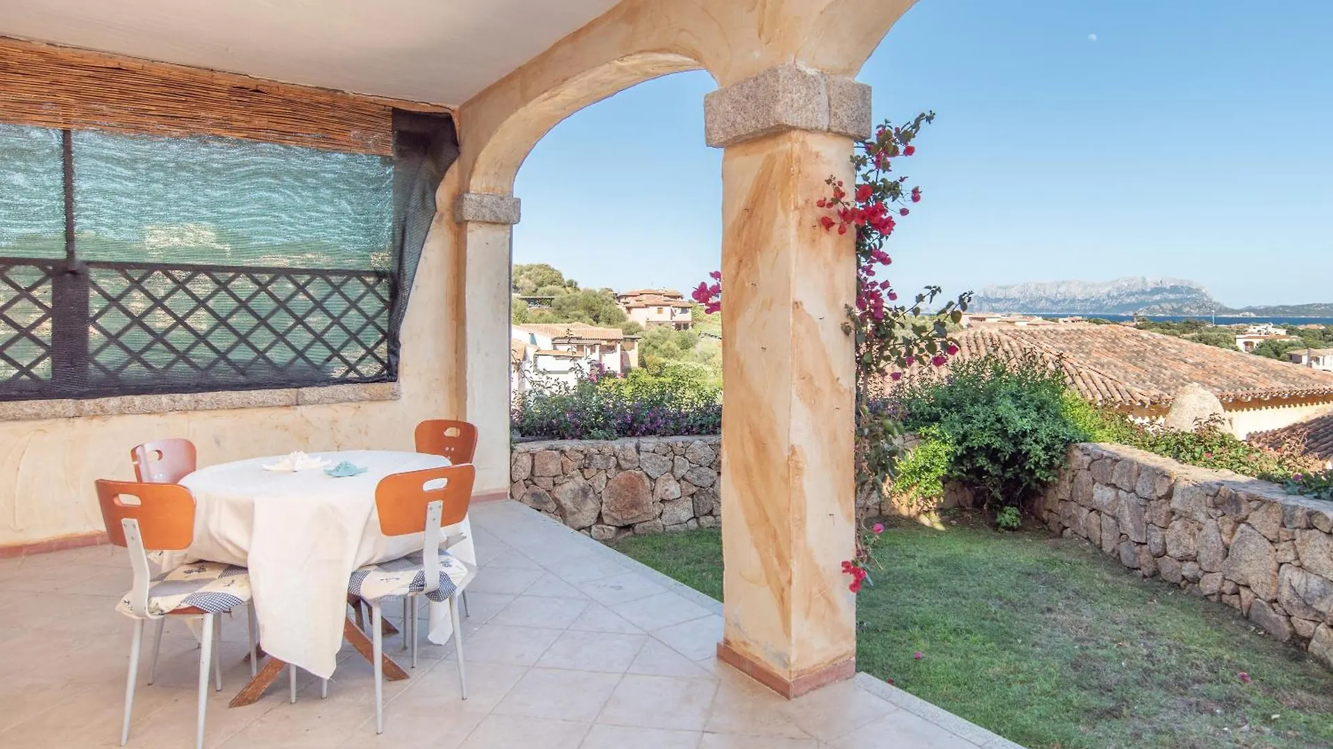 Sardegnaot Vista Mare Piscina E Spa Olbia 0*,  Włochy
